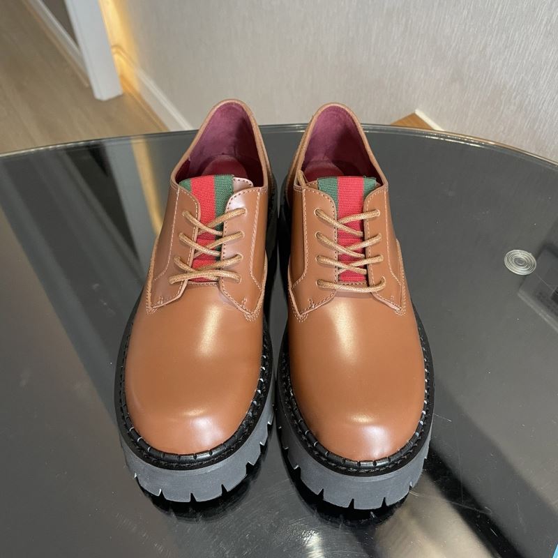 G*u*i leather shoes